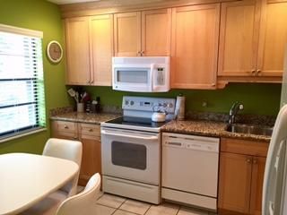 Active With Contract: $4,000 (3 beds, 2 baths, 1411 Square Feet)