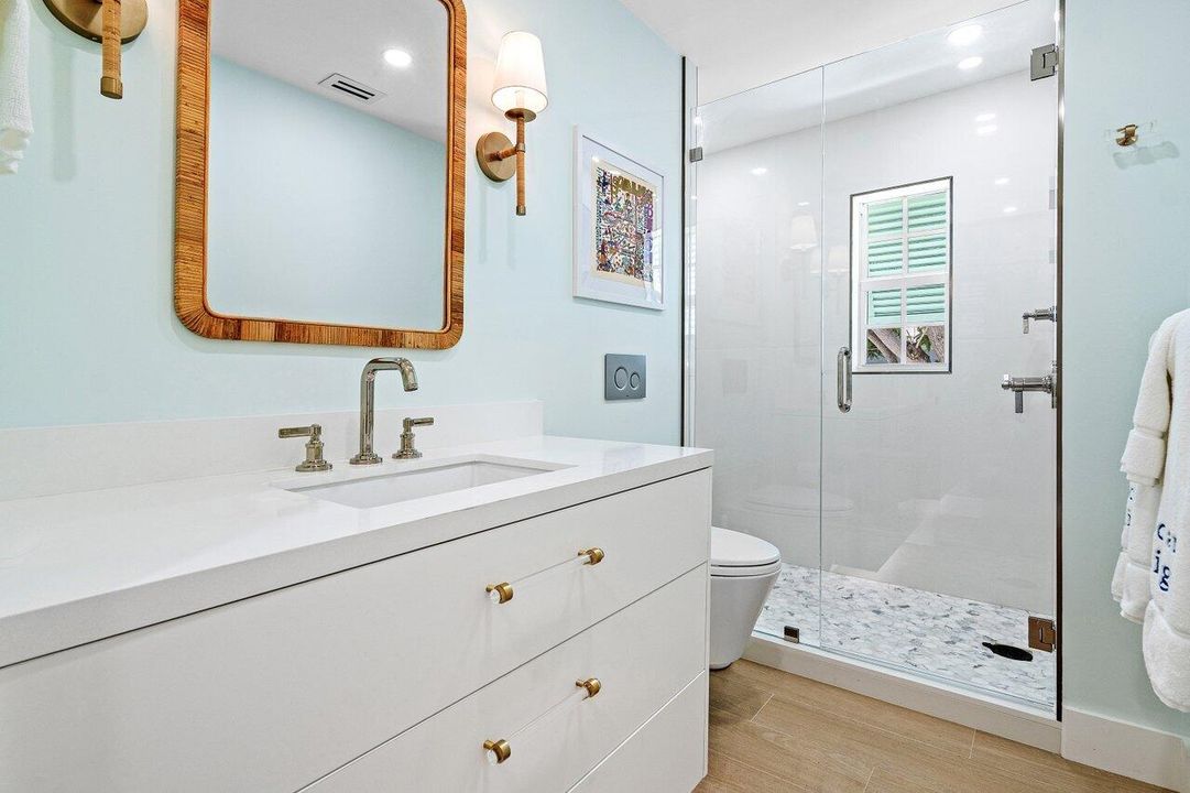 В аренду: $18,500 (3 спален, 2 ванн, 1579 Квадратных фут)