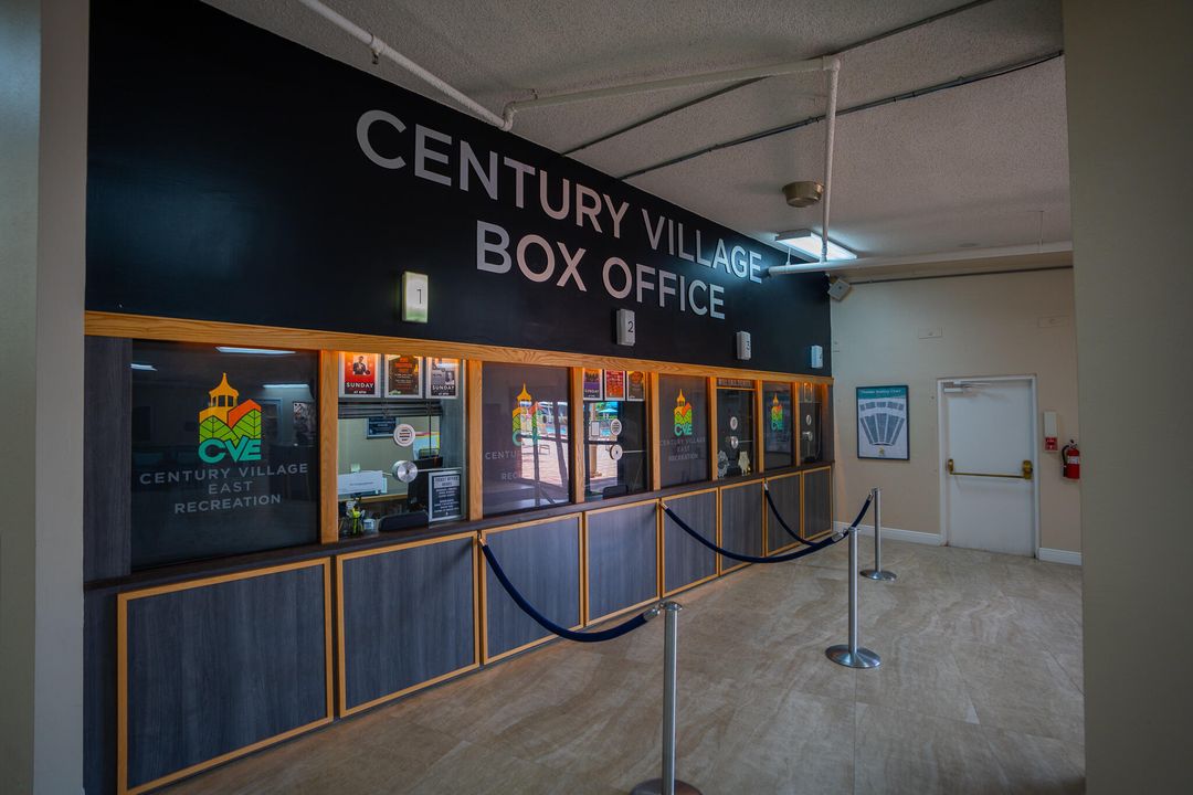 待售: $105,000 (1 贝兹, 1 浴室, 585 平方英尺)