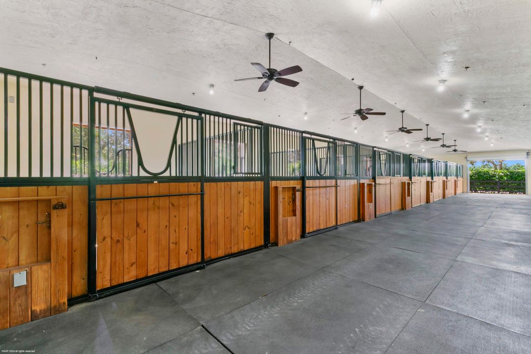 В аренду: $2,250 (1 спален, 2 ванн, 2855 Квадратных фут)