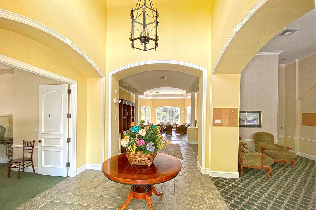 Activo con contrato: $269,000 (3 camas, 2 baños, 1190 Pies cuadrados)