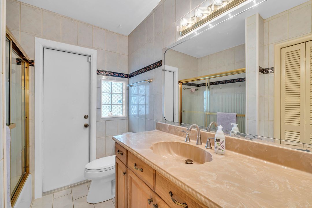 Active With Contract: $649,900 (4 beds, 3 baths, 1979 Square Feet)