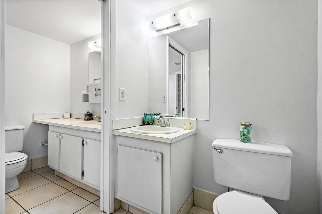 For Sale: $180,000 (2 beds, 1 baths, 880 Square Feet)