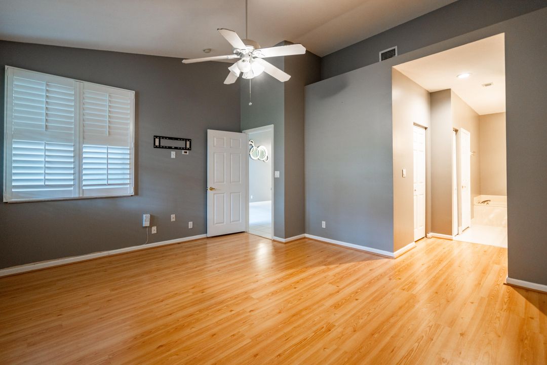 Active With Contract: $499,900 (3 beds, 2 baths, 1870 Square Feet)