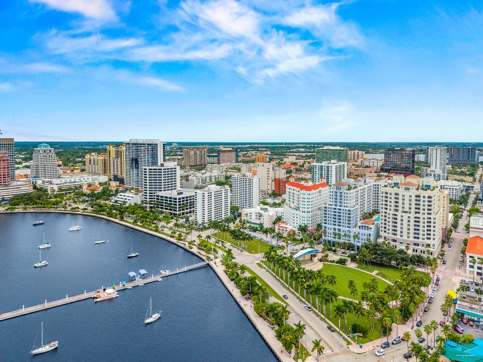 待售: $1,949,000 (3 贝兹, 2 浴室, 1586 平方英尺)