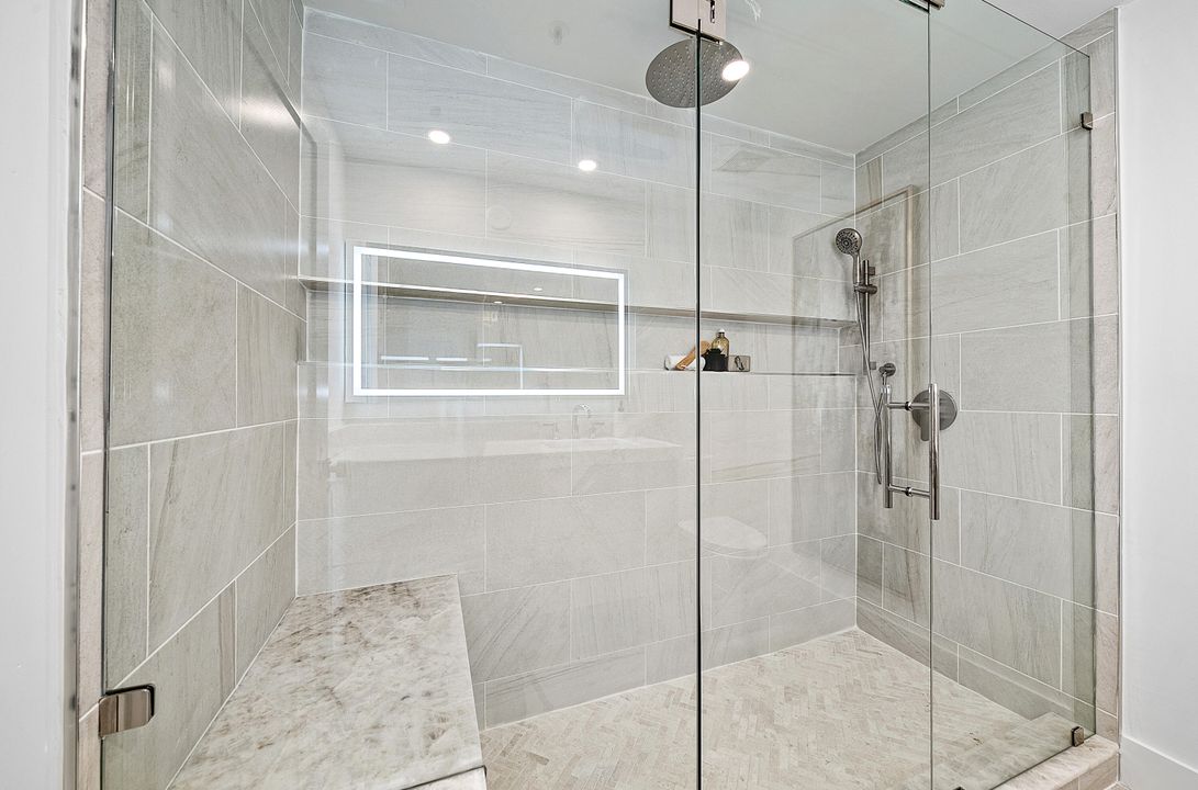 待售: $1,949,000 (3 贝兹, 2 浴室, 1586 平方英尺)