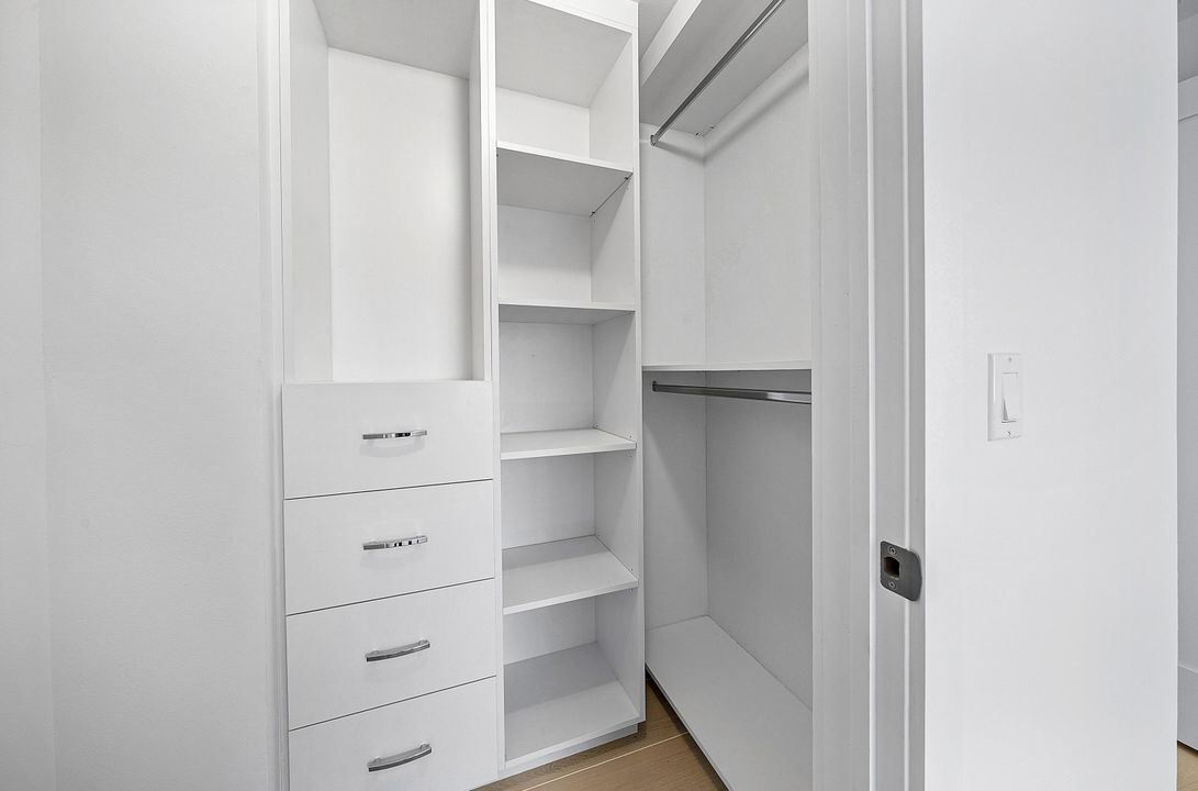 待售: $1,949,000 (3 贝兹, 2 浴室, 1586 平方英尺)