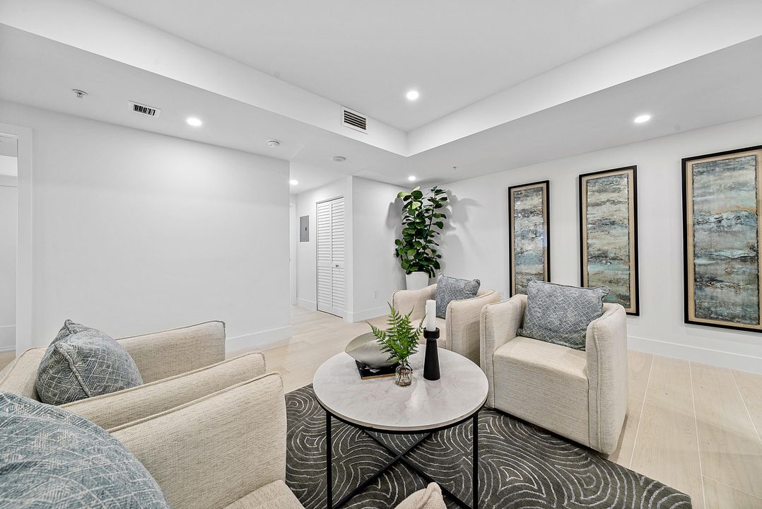 待售: $1,949,000 (3 贝兹, 2 浴室, 1586 平方英尺)