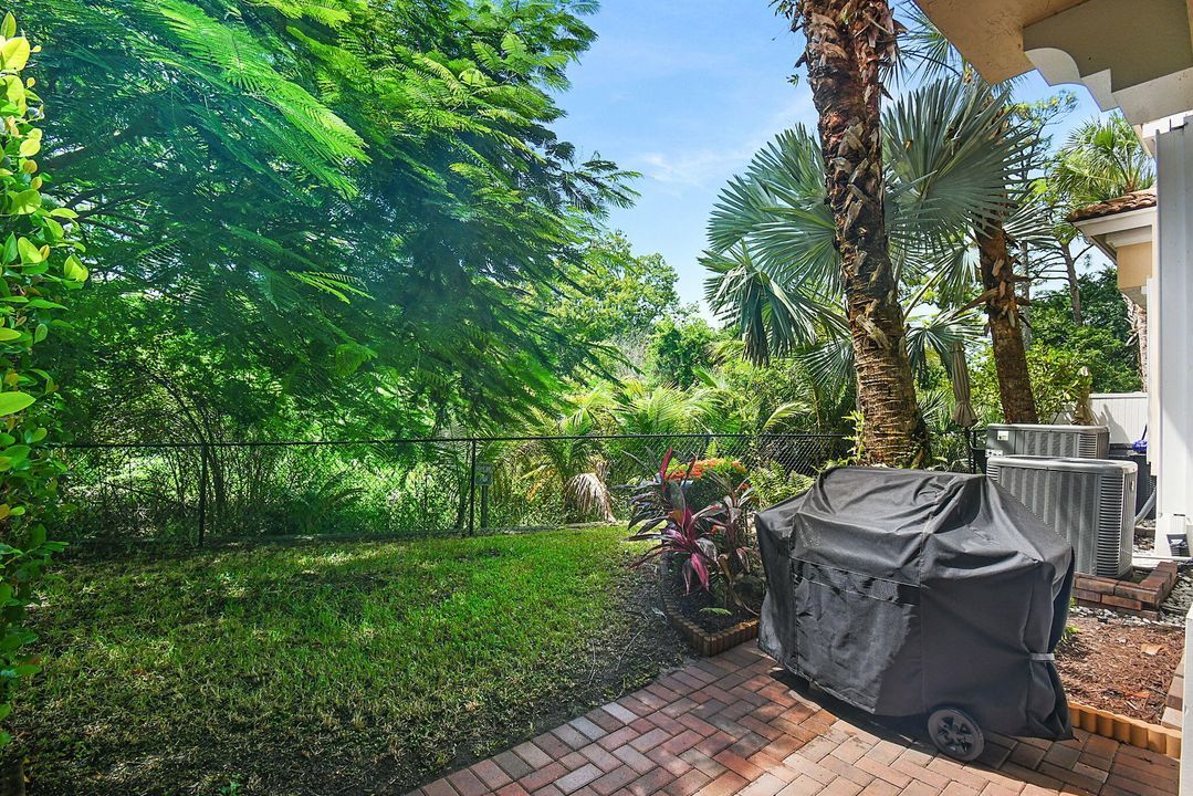 待售: $409,000 (3 贝兹, 2 浴室, 2164 平方英尺)