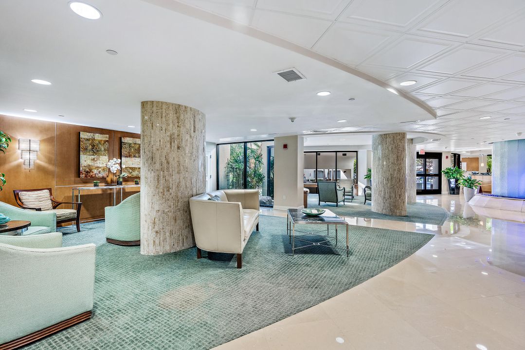 合同活跃: $7,500 (2 贝兹, 2 浴室, 1468 平方英尺)