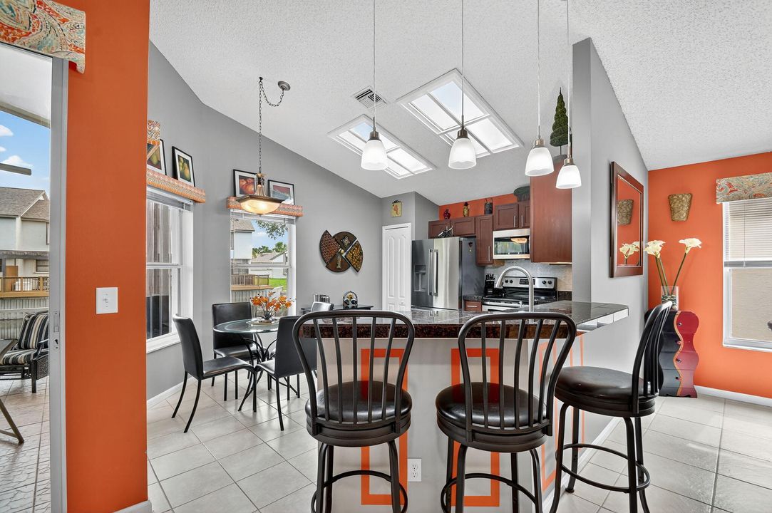 待售: $529,900 (3 贝兹, 2 浴室, 1538 平方英尺)