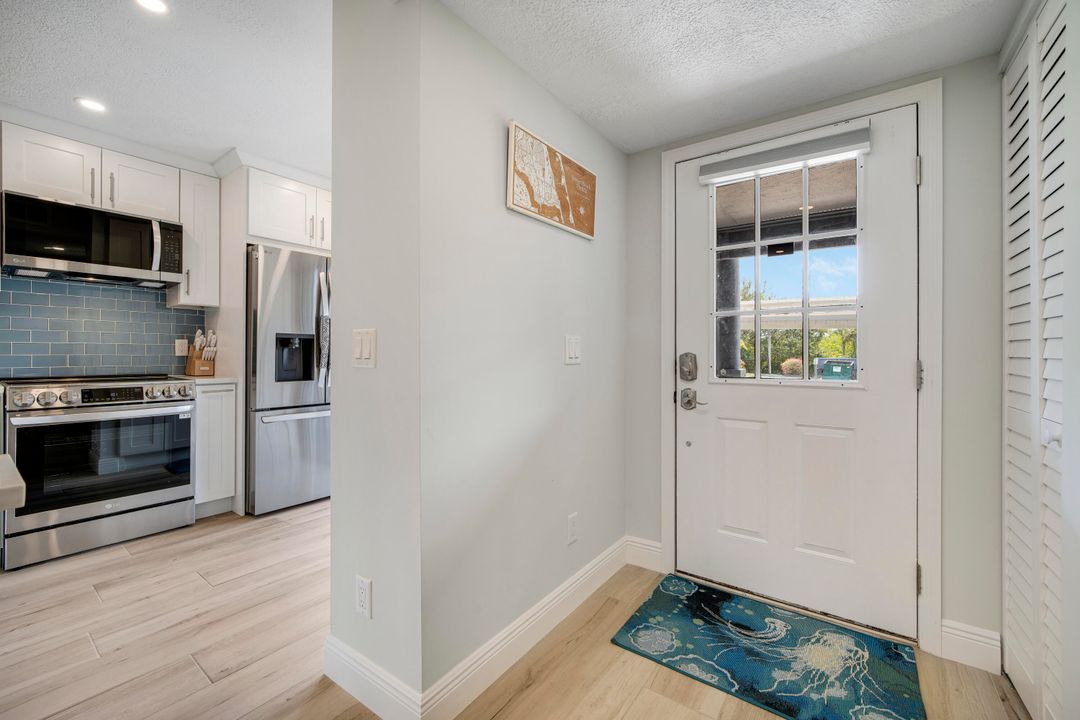 Activo con contrato: $3,500 (2 camas, 2 baños, 961 Pies cuadrados)