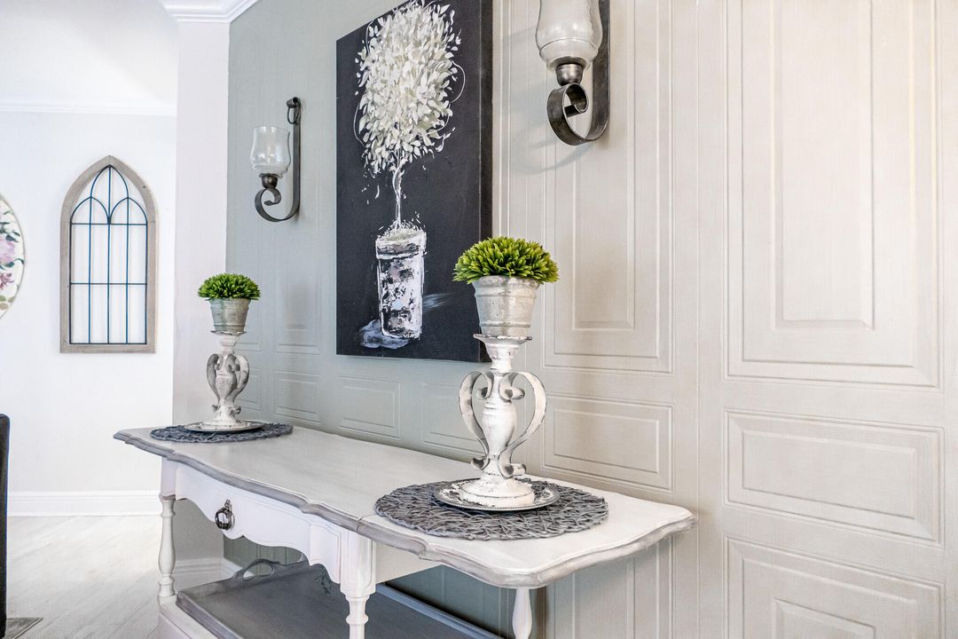 For Sale: $120,000 (2 beds, 2 baths, 1250 Square Feet)