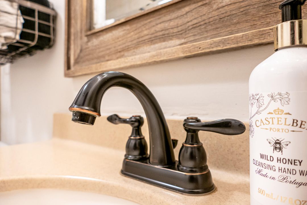 For Sale: $120,000 (2 beds, 2 baths, 1250 Square Feet)