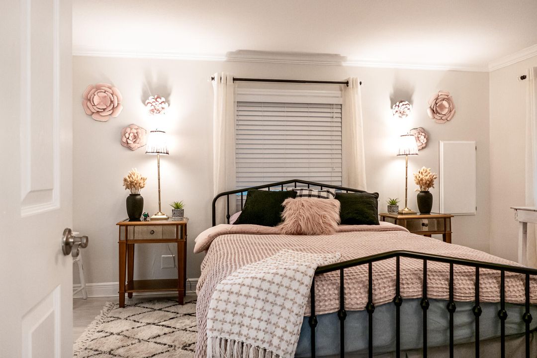 For Sale: $120,000 (2 beds, 2 baths, 1250 Square Feet)