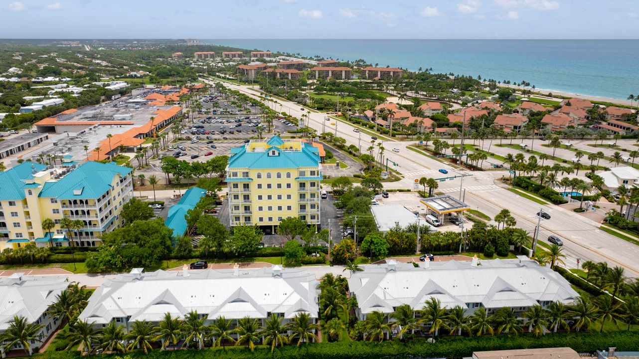 En Venta: $1,190,000 (3 camas, 2 baños, 1995 Pies cuadrados)