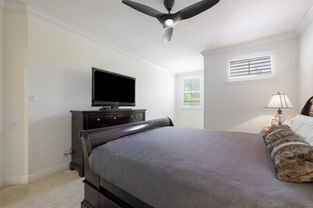 待售: $799,980 (3 贝兹, 2 浴室, 2200 平方英尺)