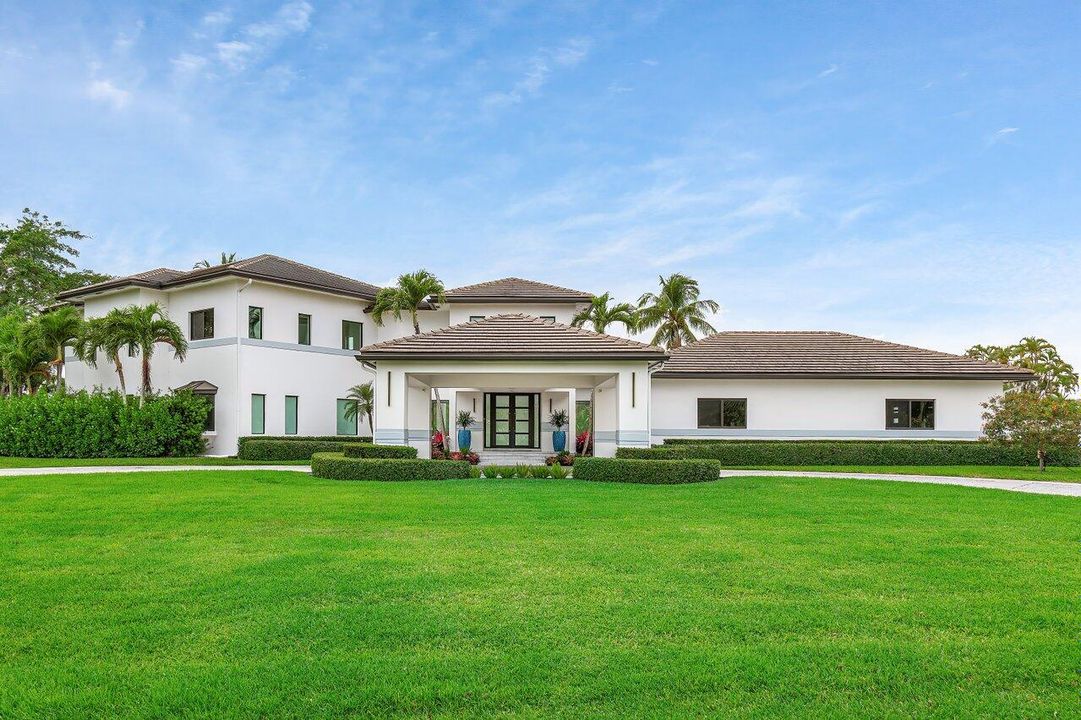 For Sale: $3,750,000 (5 beds, 4 baths, 4100 Square Feet)