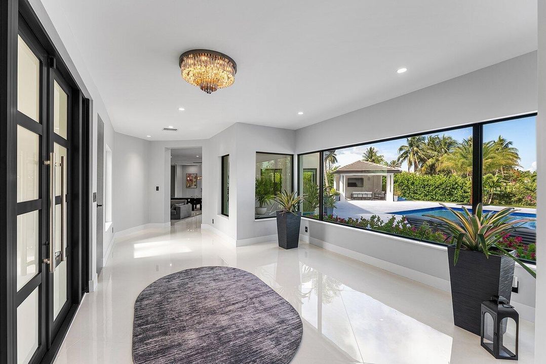 For Sale: $3,750,000 (5 beds, 4 baths, 4100 Square Feet)