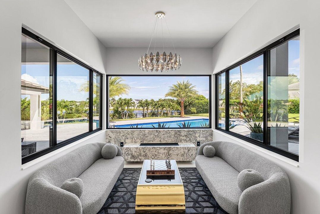 For Sale: $3,750,000 (5 beds, 4 baths, 4100 Square Feet)