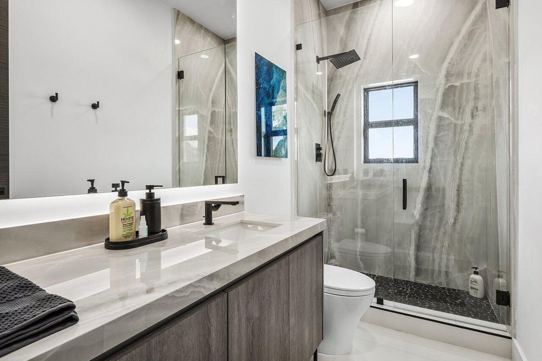 For Sale: $3,750,000 (5 beds, 4 baths, 4100 Square Feet)