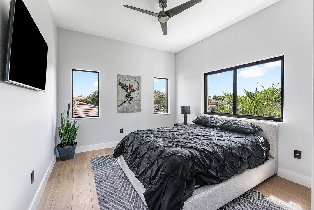 For Sale: $3,750,000 (5 beds, 4 baths, 4100 Square Feet)