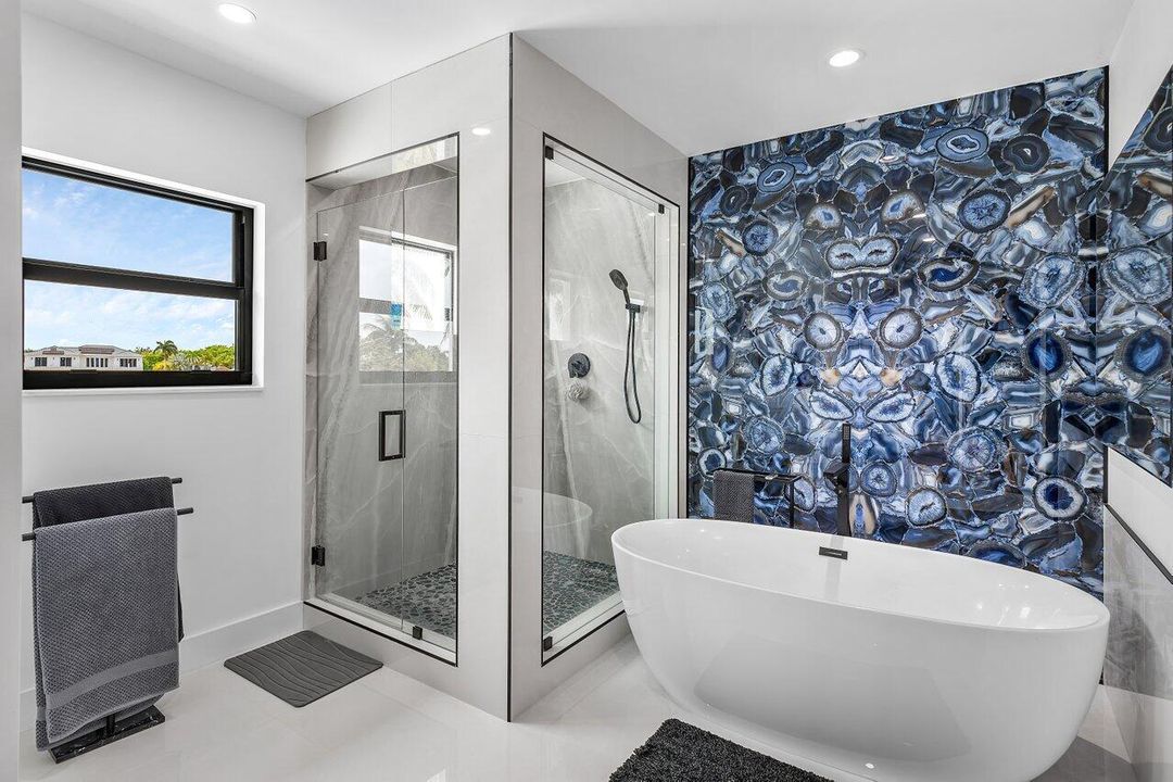 For Sale: $3,750,000 (5 beds, 4 baths, 4100 Square Feet)