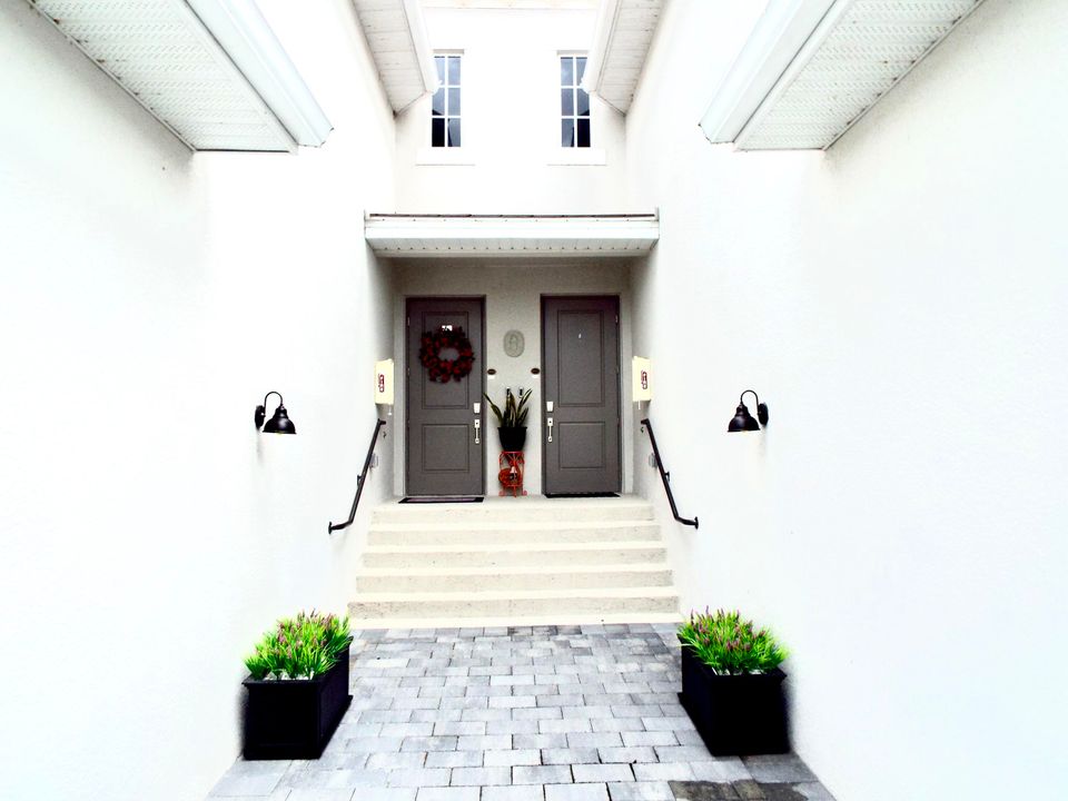 En Venta: $454,000 (3 camas, 2 baños, 2110 Pies cuadrados)