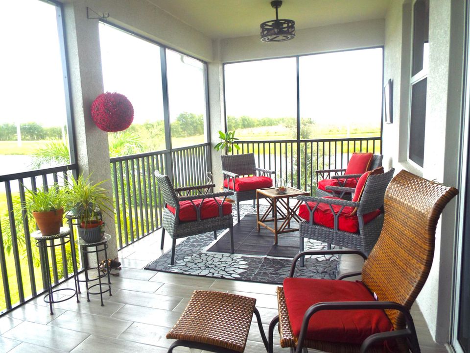 En Venta: $454,000 (3 camas, 2 baños, 2110 Pies cuadrados)