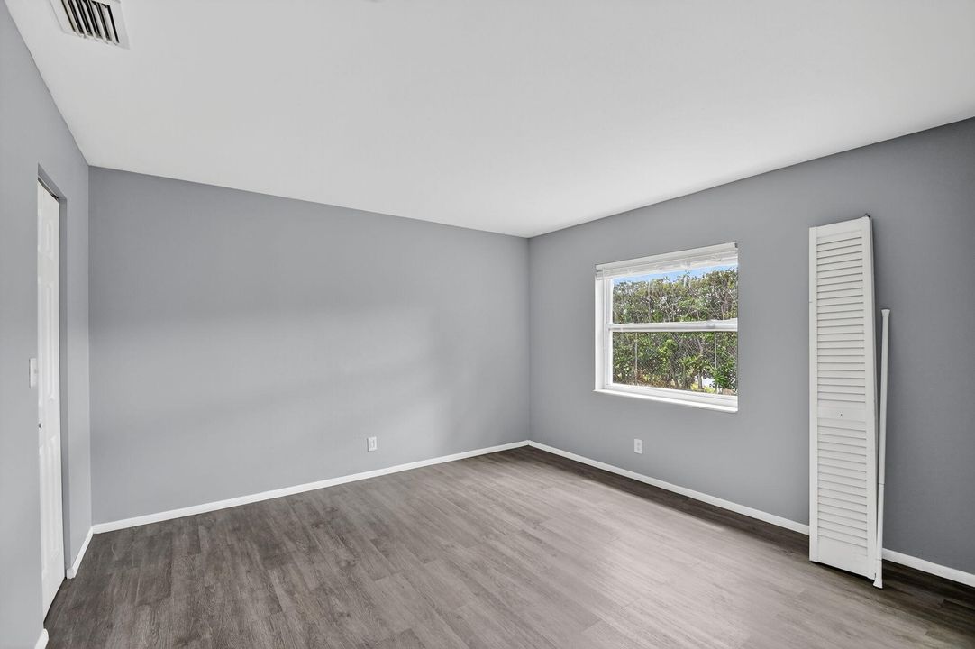 For Sale: $420,000 (3 beds, 2 baths, 1154 Square Feet)