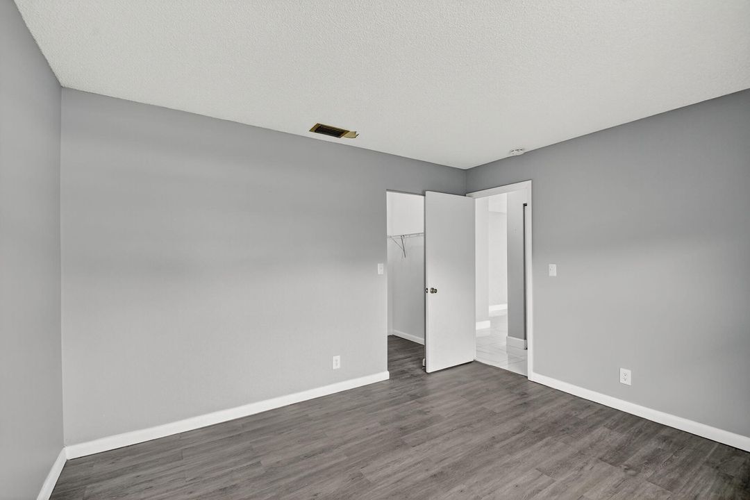 For Sale: $420,000 (3 beds, 2 baths, 1154 Square Feet)