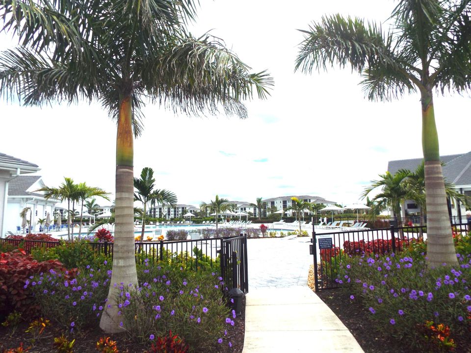 En Venta: $454,000 (3 camas, 2 baños, 2110 Pies cuadrados)