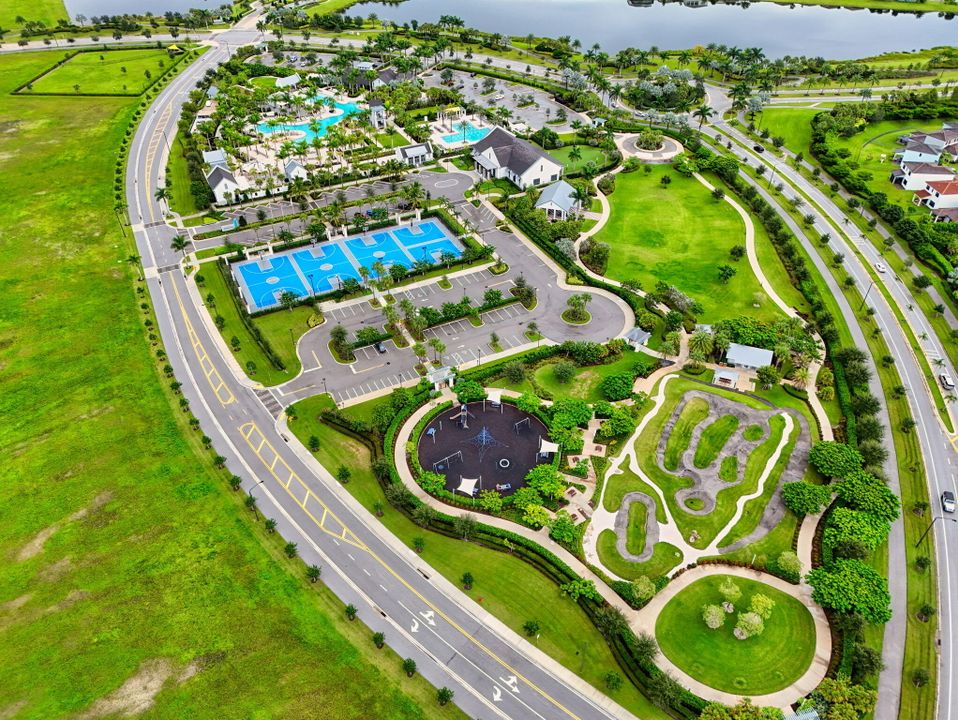 На продажу: $525,000 (3 спален, 2 ванн, 2138 Квадратных фут)