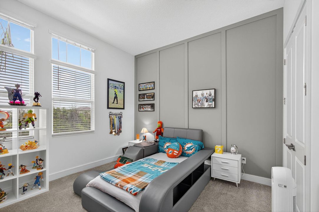 На продажу: $525,000 (3 спален, 2 ванн, 2138 Квадратных фут)