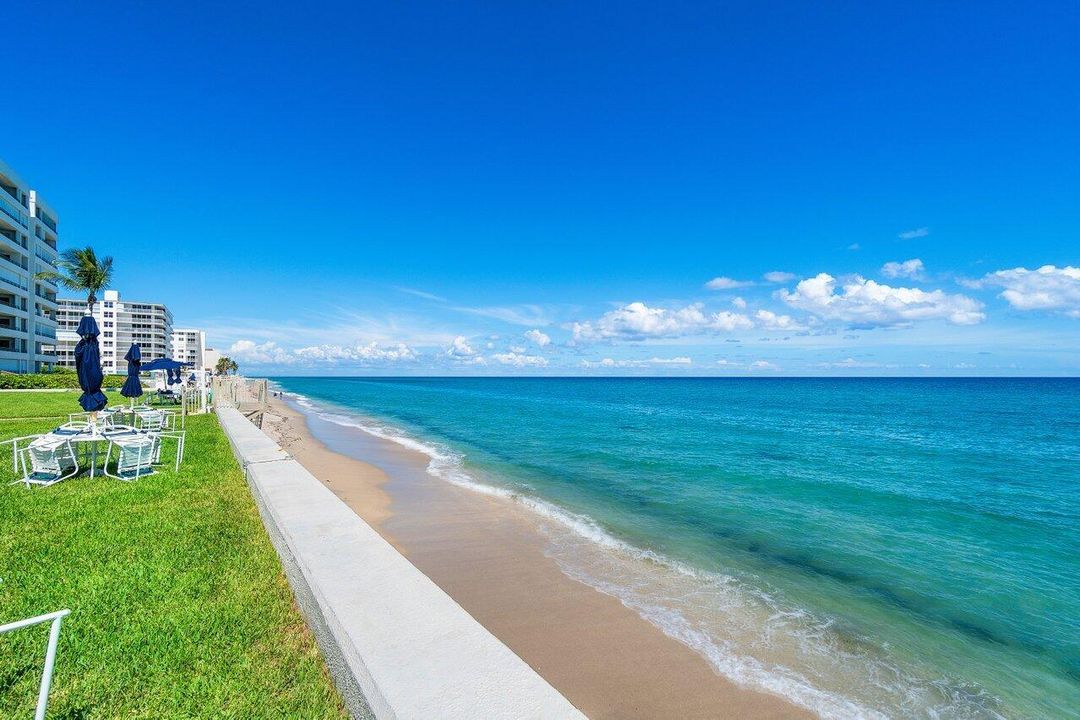 Active With Contract: $4,200 (1 beds, 1 baths, 800 Square Feet)