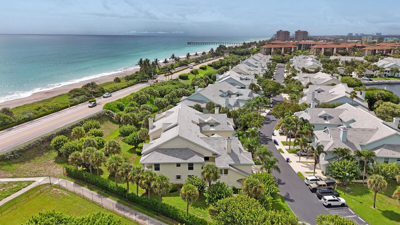 待售: $915,000 (2 贝兹, 2 浴室, 1624 平方英尺)