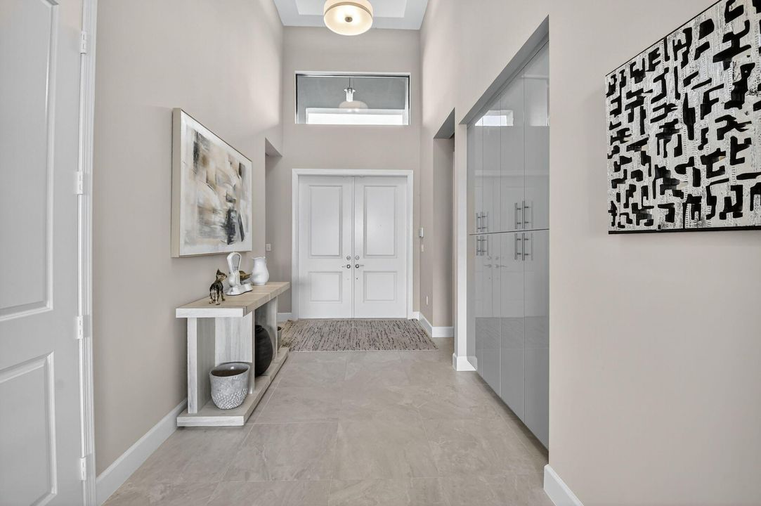 For Sale: $1,845,000 (3 beds, 3 baths, 3255 Square Feet)