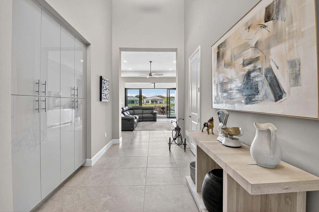 For Sale: $1,845,000 (3 beds, 3 baths, 3255 Square Feet)