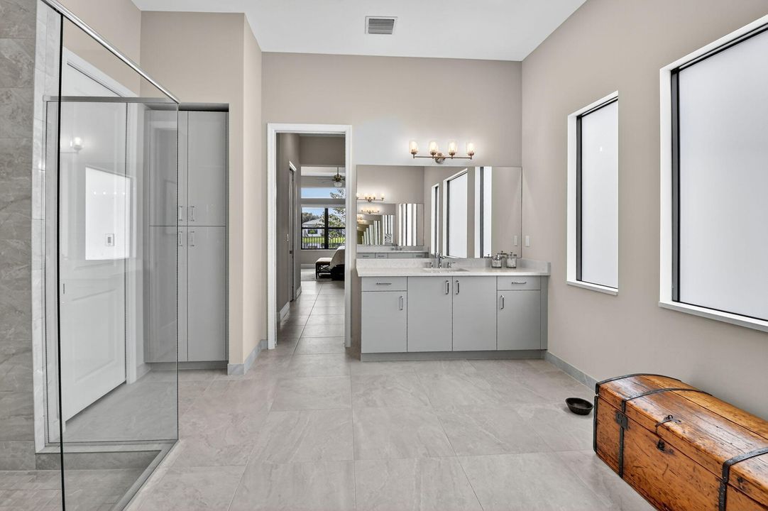 For Sale: $1,845,000 (3 beds, 3 baths, 3255 Square Feet)