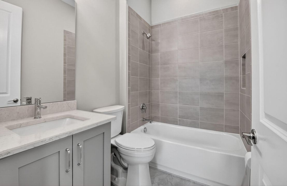 For Sale: $1,845,000 (3 beds, 3 baths, 3255 Square Feet)