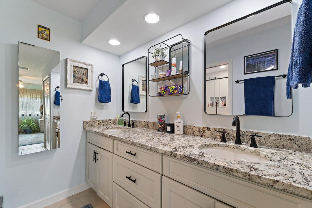 На продажу: $469,000 (2 спален, 2 ванн, 1617 Квадратных фут)