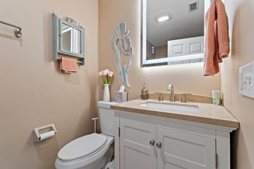 На продажу: $469,000 (2 спален, 2 ванн, 1617 Квадратных фут)