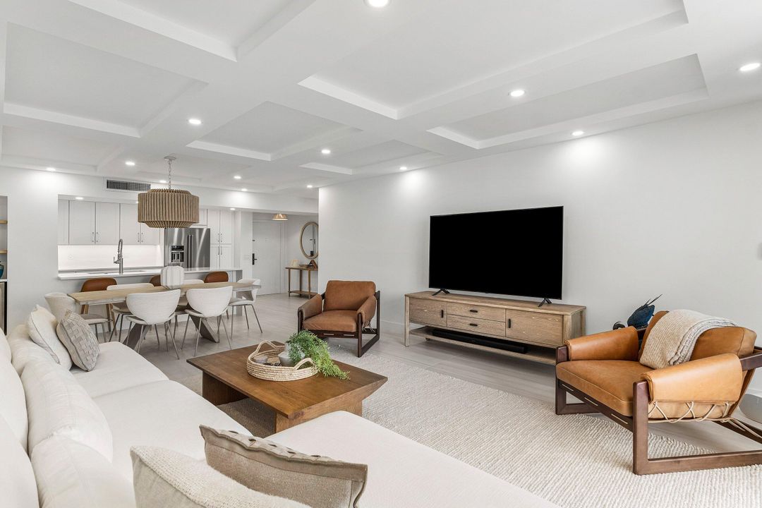 Под контрактом: $10,000 (2 спален, 2 ванн, 1500 Квадратных фут)