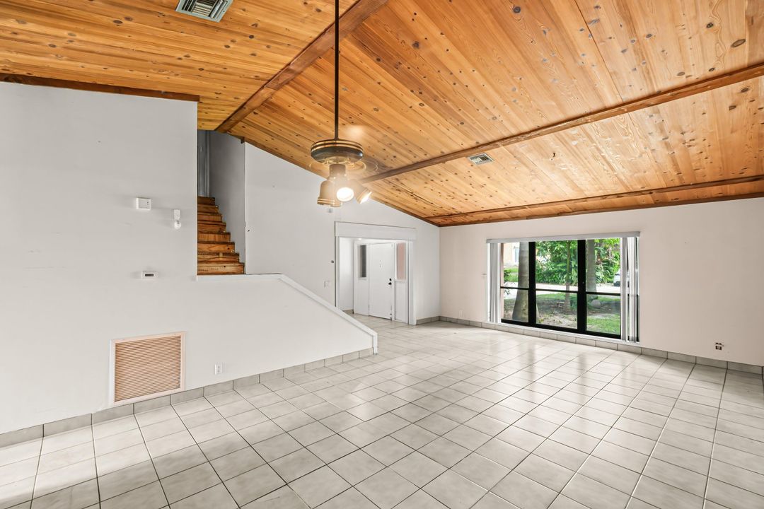 Active With Contract: $1,250,000 (4 beds, 2 baths, 2497 Square Feet)