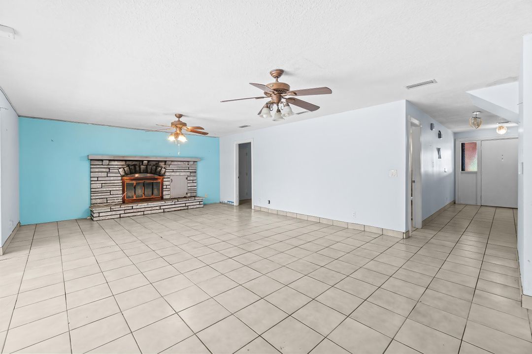 Active With Contract: $1,250,000 (4 beds, 2 baths, 2497 Square Feet)