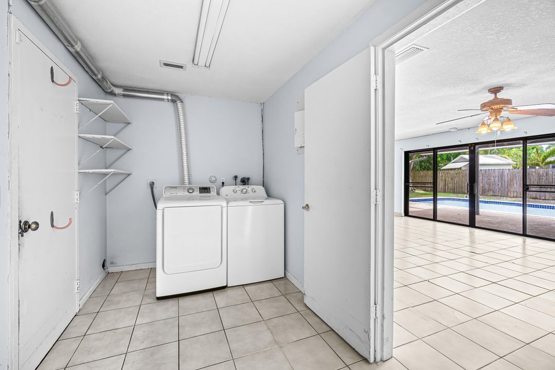 Active With Contract: $1,250,000 (4 beds, 2 baths, 2497 Square Feet)