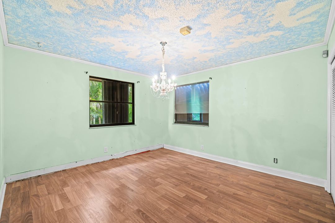 Active With Contract: $1,250,000 (4 beds, 2 baths, 2497 Square Feet)