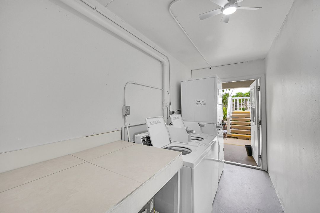 For Sale: $69,500 (1 beds, 1 baths, 570 Square Feet)