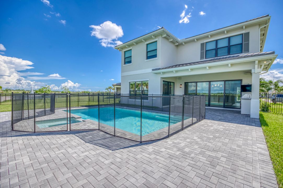 В аренду: $10,000 (4 спален, 5 ванн, 3656 Квадратных фут)