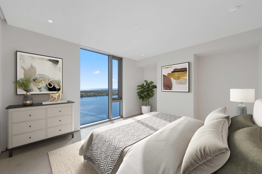 For Sale: $4,850,000 (3 beds, 2 baths, 2561 Square Feet)